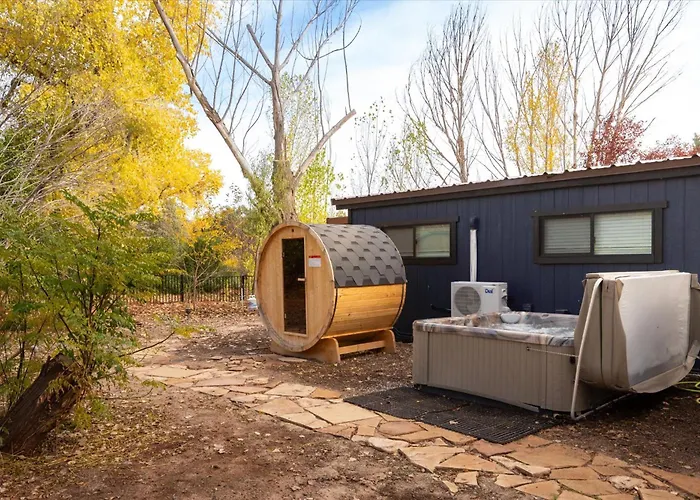 Dom wakacyjny Huge Compound Gym Two Spas Casitas Pond Sedona